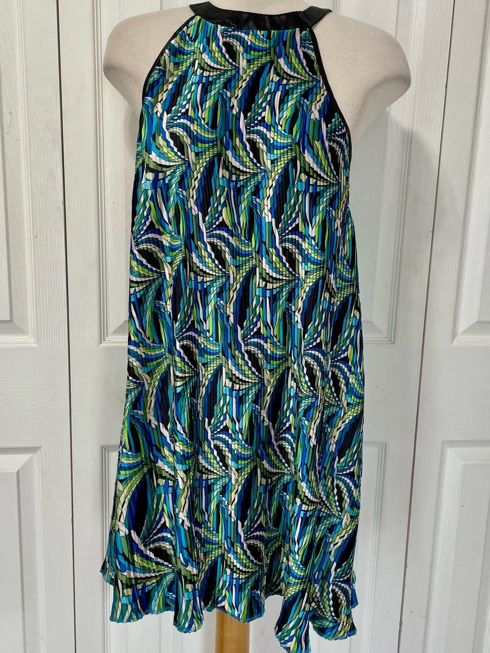 Vintage Dreamgirl Multicolor Blue & Teal accordian pleated Dress